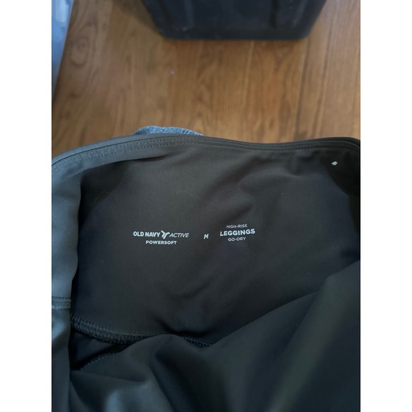 Old navy taupe green legging sweatpants - Picture 2 of 2